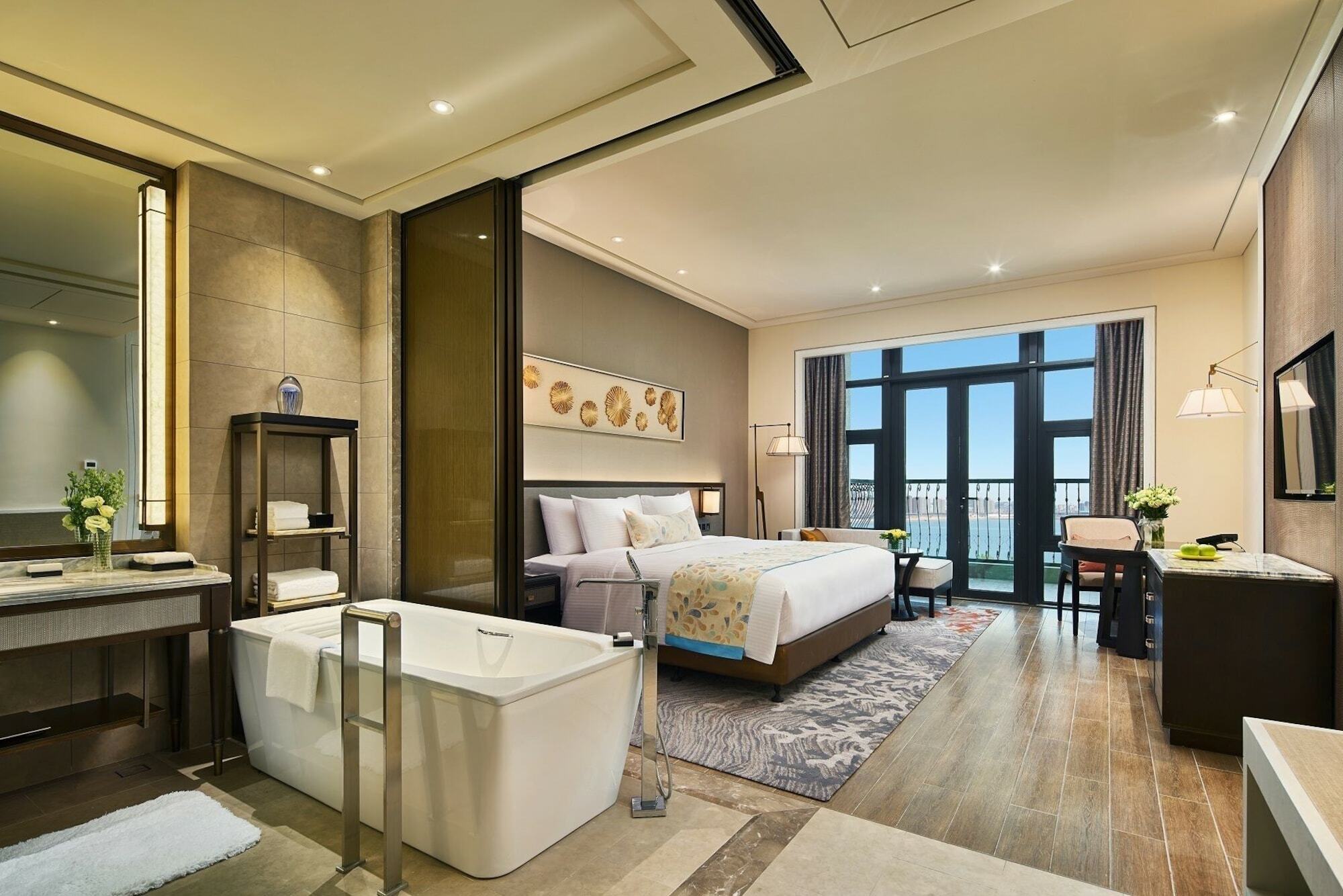 Hotel Wanda Realm Qingdao Movie Metropolis Esterno foto